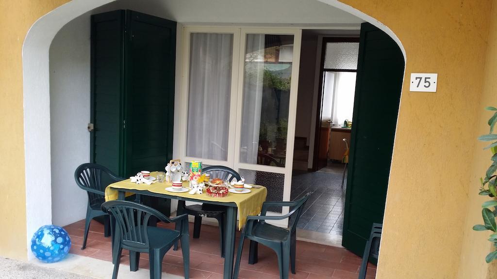 Villa Malaga Caorle Exteriör bild