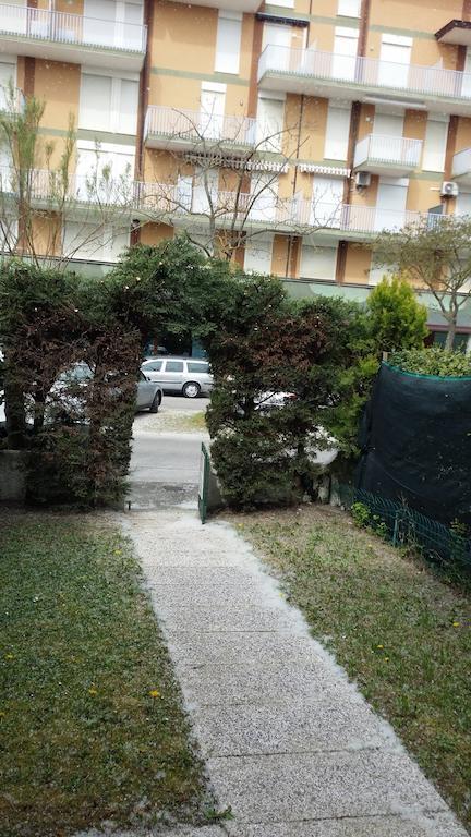 Villa Malaga Caorle Exteriör bild